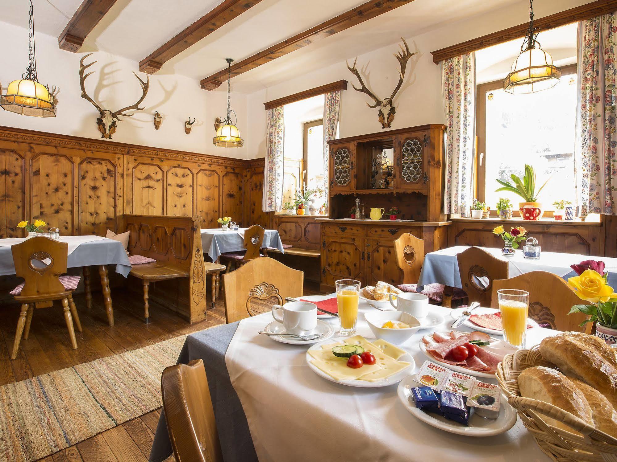 Hotel Gasthof Stefansbruecke Mutters Kültér fotó